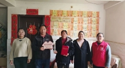塔甸镇：“美丽庭院 最美家庭”喜挂牌，以庭院“小美 ”助力乡村“大美”